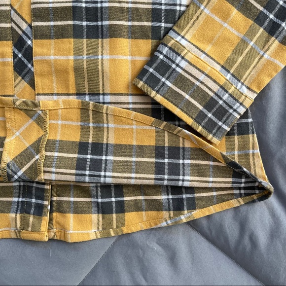Kuhl Women’s Never Worn Plaid Flannel Long Sleeve - Picture 11 of 16